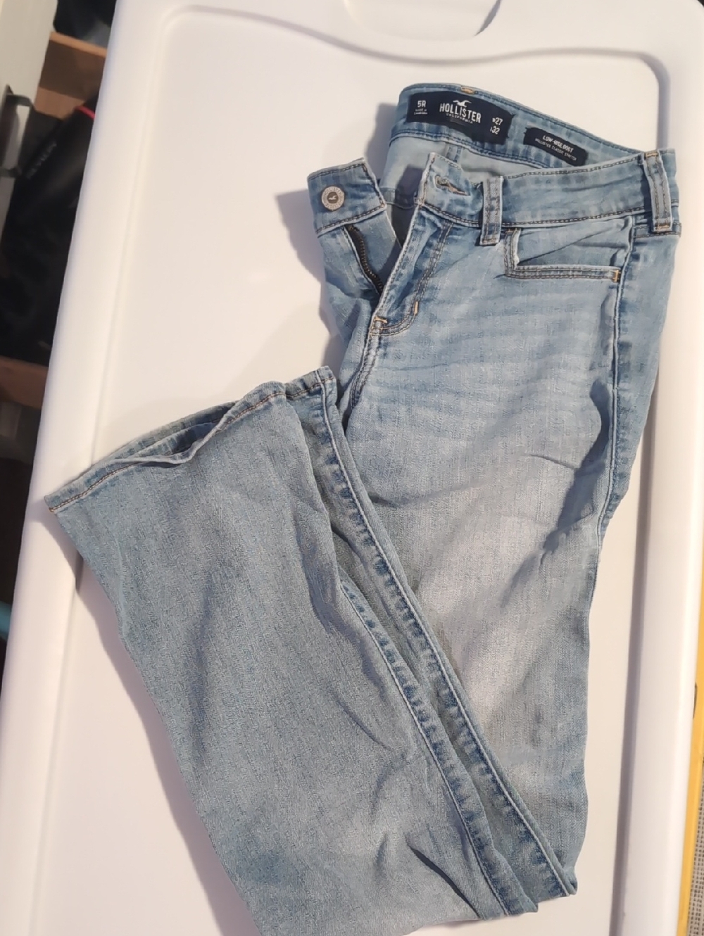 Hollister Light Wash Low-rise Bootcut Jeans - Pale Blue